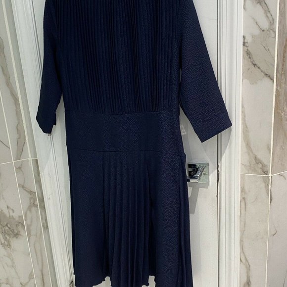 Wrong Side Of Right Women’s Navy Blue Pleated Front Animal Print Dress Size L - Picture 11 of 11